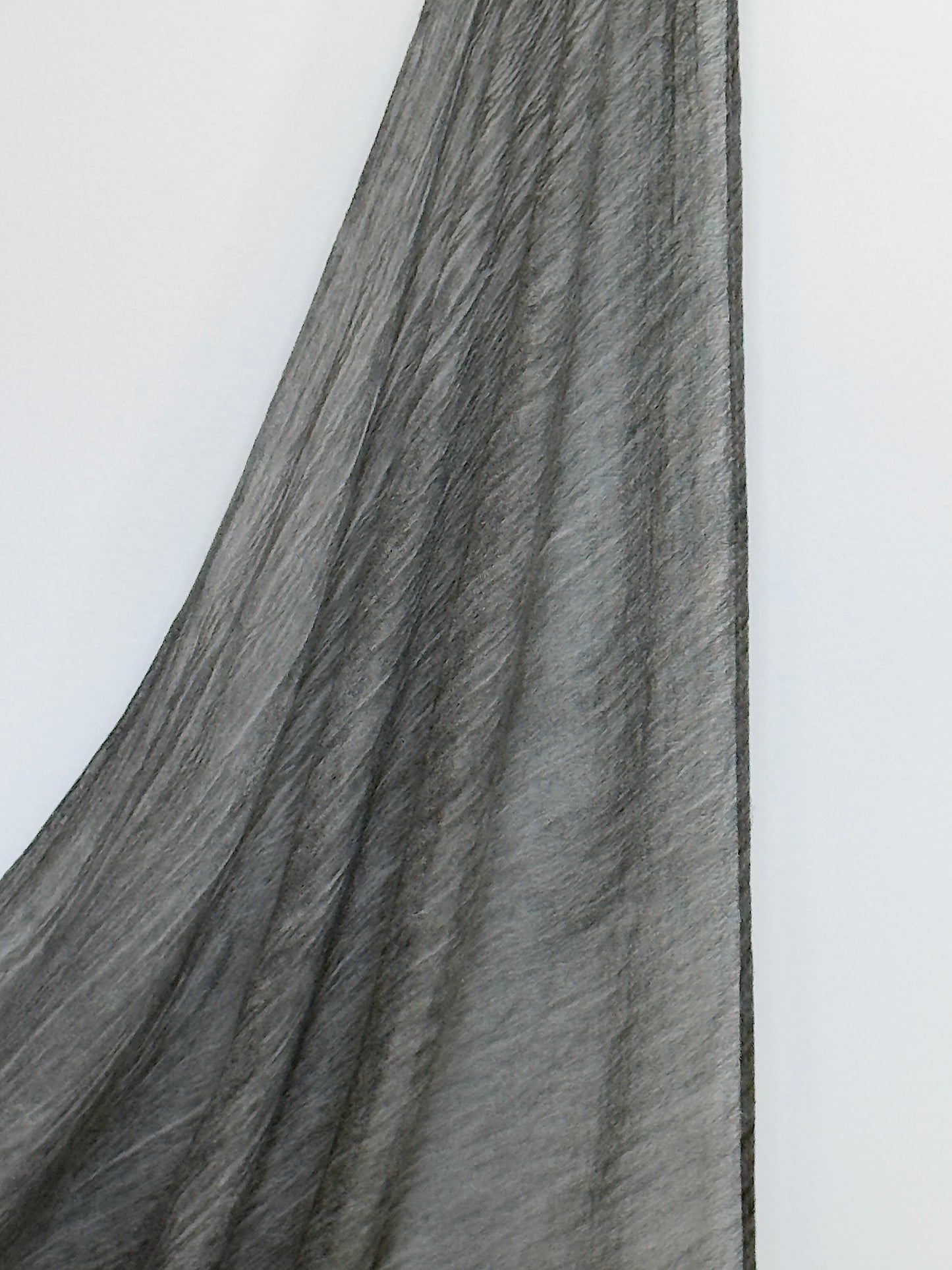 Textured Rayon Hijab Charcoal