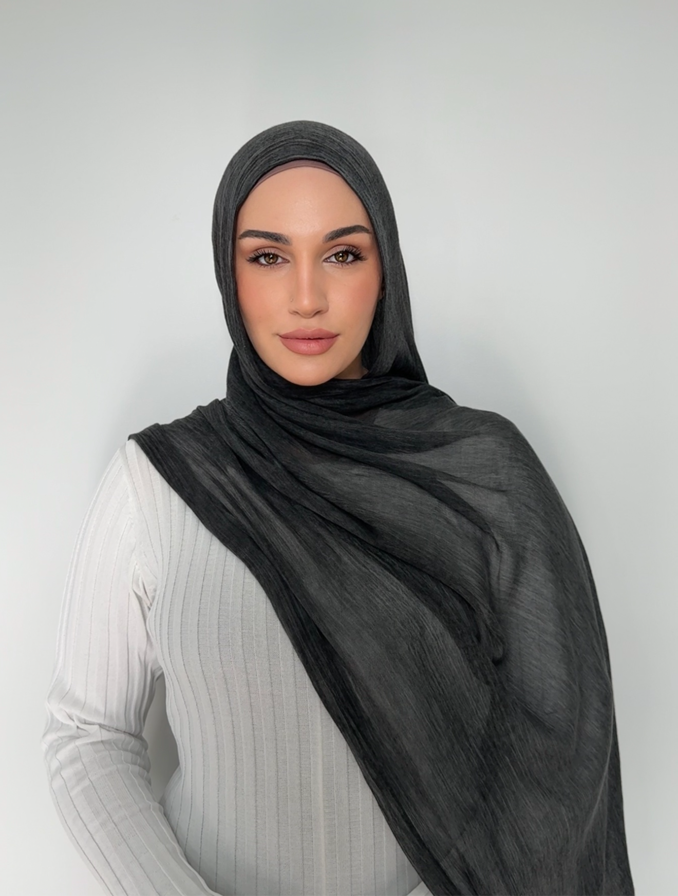 Textured Rayon Hijab Onyx